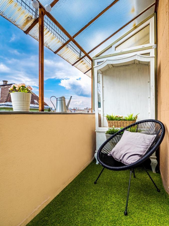 The Birdcage Lägenhet Budapest Exteriör bild